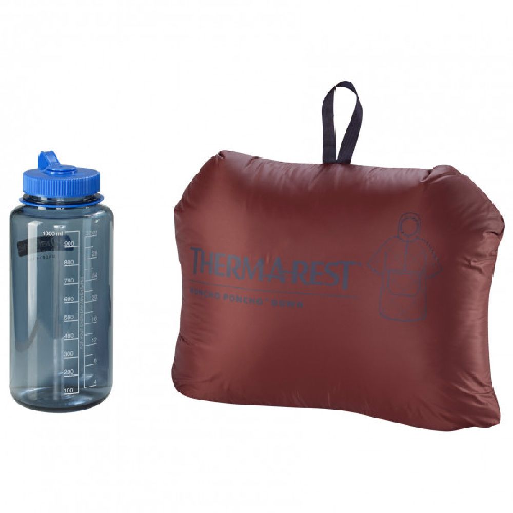 Thermarest Honcho Poncho Down in stuff sack