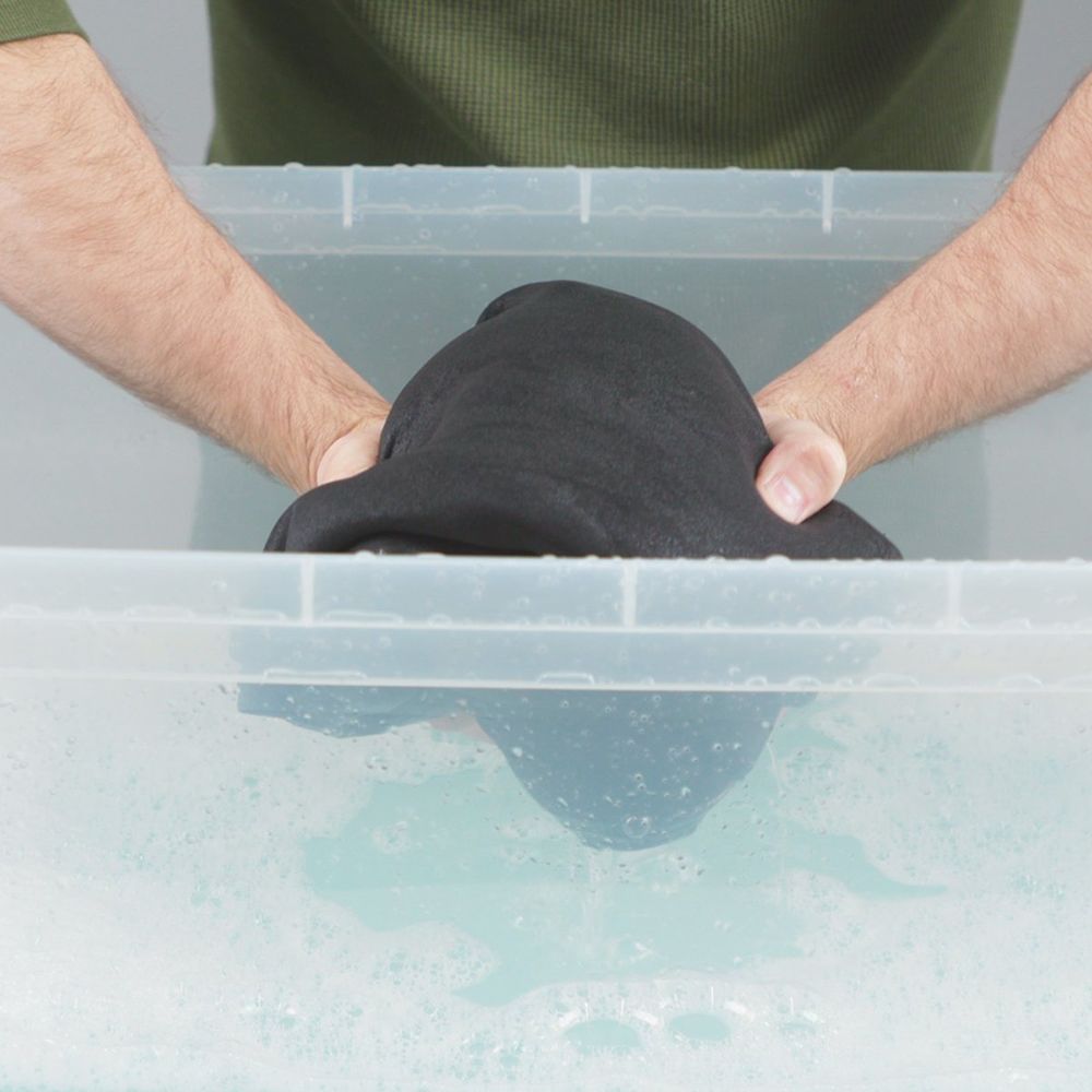 Gear Aid Revivex Wetsuit and Drysuit Shampoo cleaning wetsuit